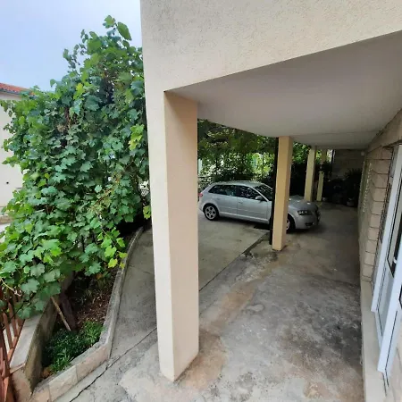 Apartman Ivanka Vendégház *